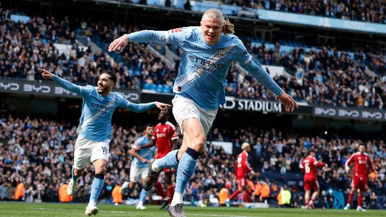 مان سيتي ضد ليفربول.. هالاند يباغت الريدز بثنائية فى الشوط الأول (فيديو)